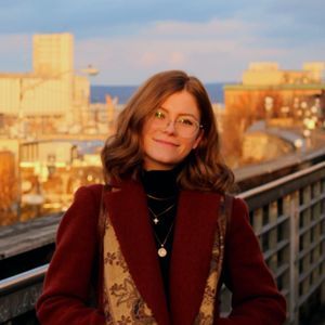 Meet your Posher, Alyson